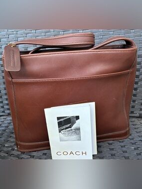 Coach Brown Leather Shoulder Bag,Coach Vintage Bag.